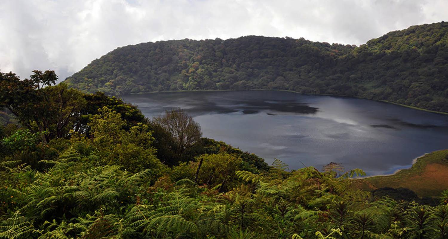 Extension pour la Guinée équatoriale : Immersion culturelle et naturelle sur l'île de Bioko - Penguin Travel