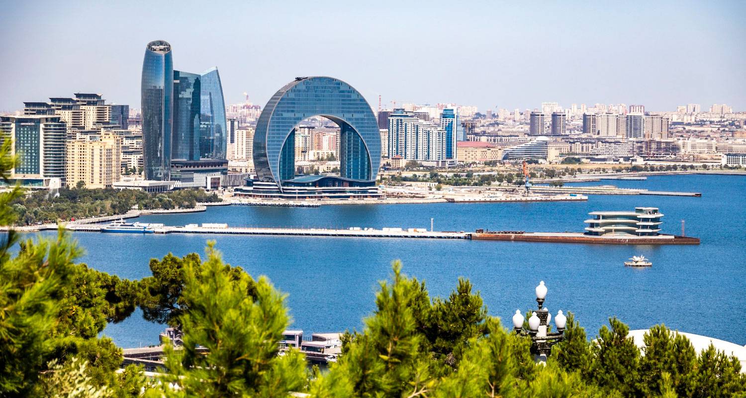 Customized 4 Days Azerbaijan Private Tour with Baku & Gabala, Daily Start