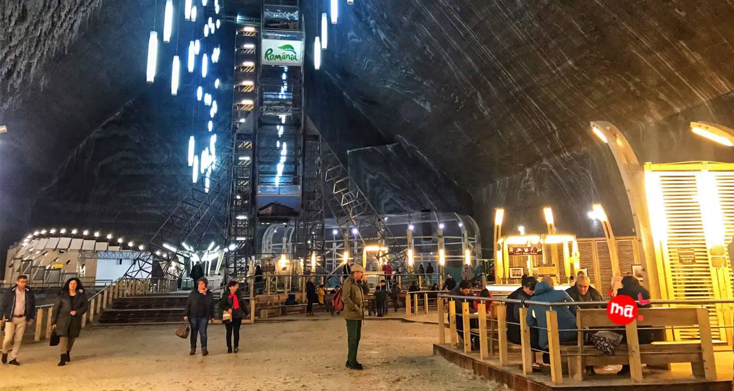 Customized Classic 10 Days Private Romania Trip, Daily Start & Exclusive Car