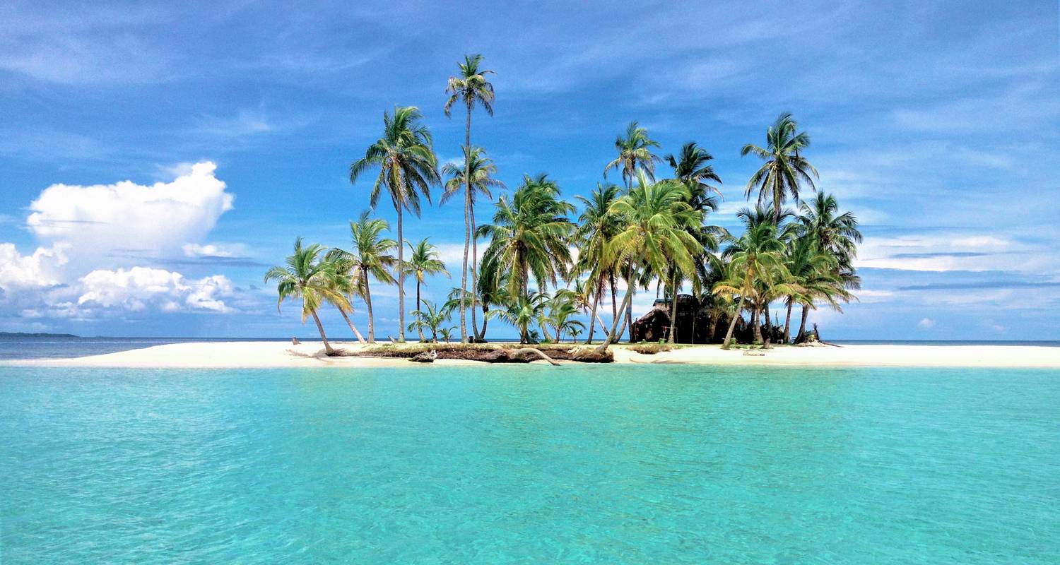 Panama: Sandy Beaches & San Blas Sunsets