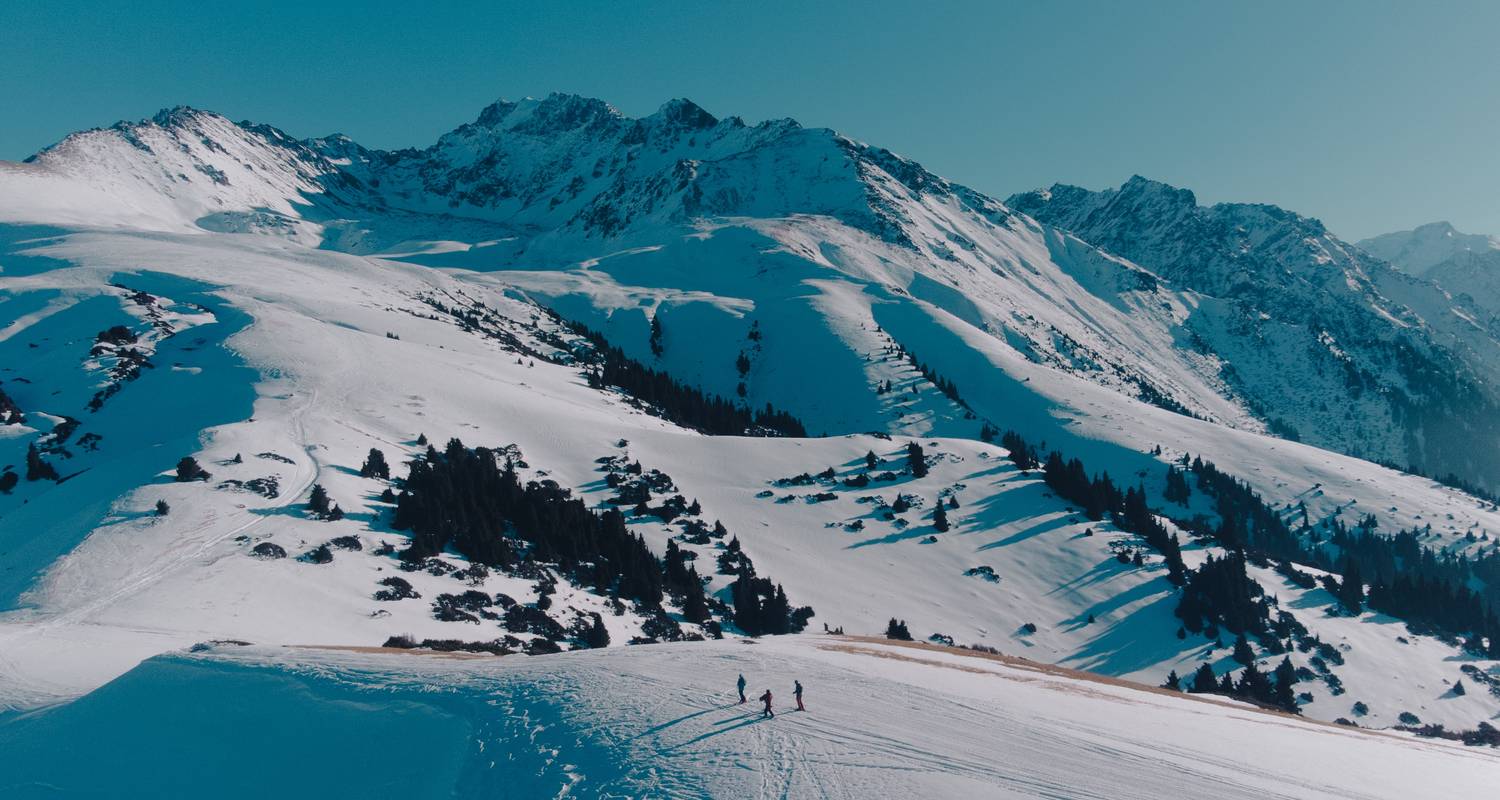 Kyrgyzstan & Kazakhstan: Colourful Canyons & Nomadic Living