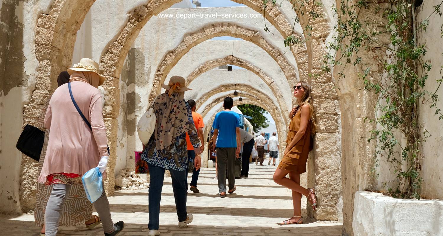 Tunisia 8-Day Singles Adventure: Culture, Desert Vibes & Island Chill