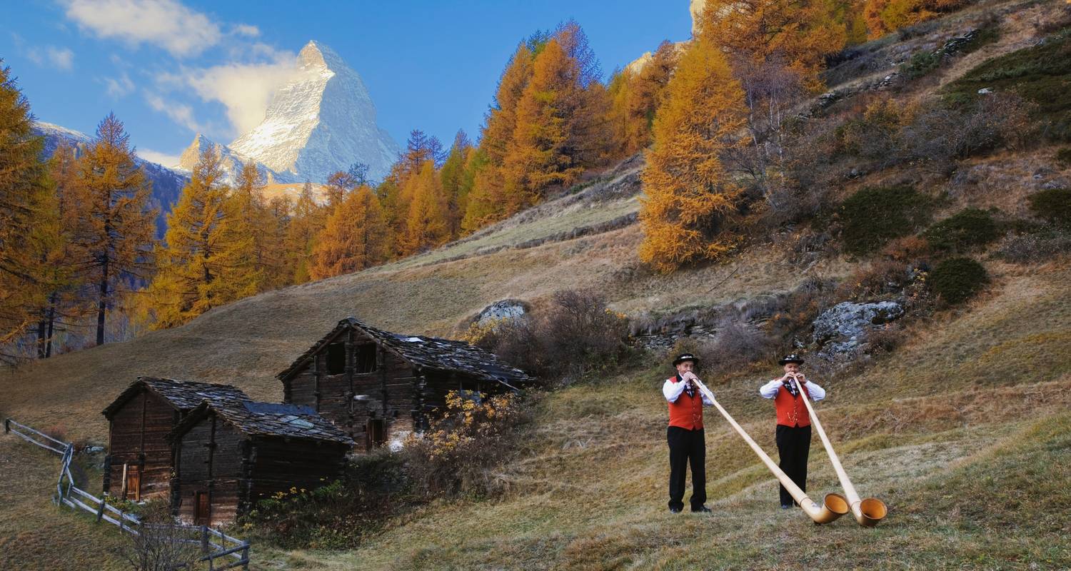 Alpine Passes Trail: Mattertal & Val d'Anniviers 6 Days