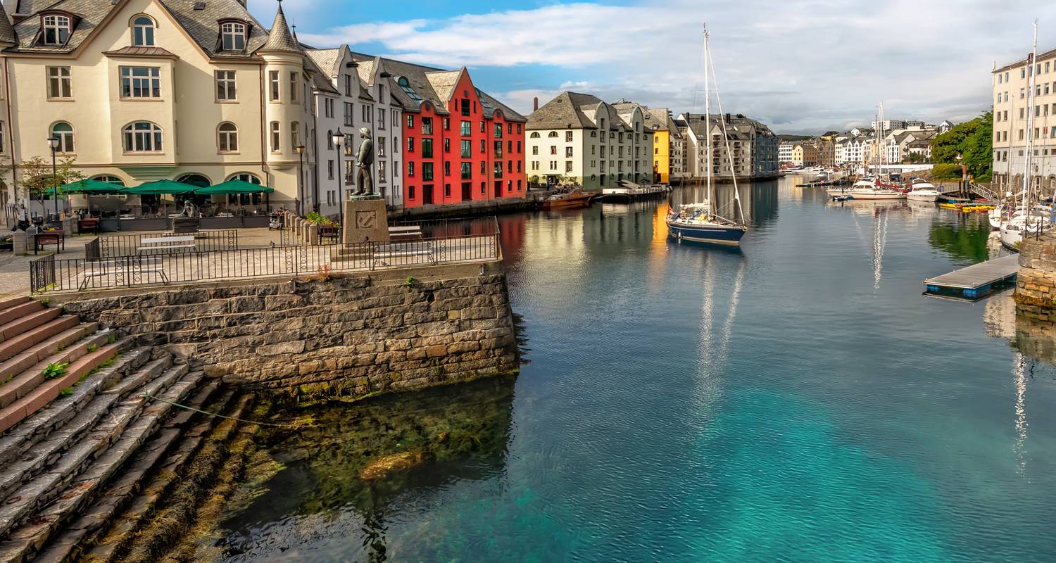 In the Footsteps of the Vikings 13 Days