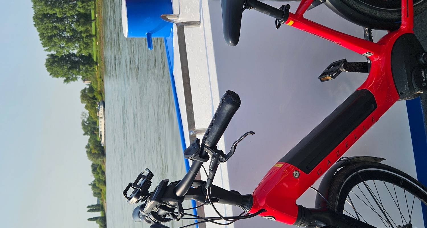 AMSTERDAM TO PARIS, Bike and Barge on IRIS