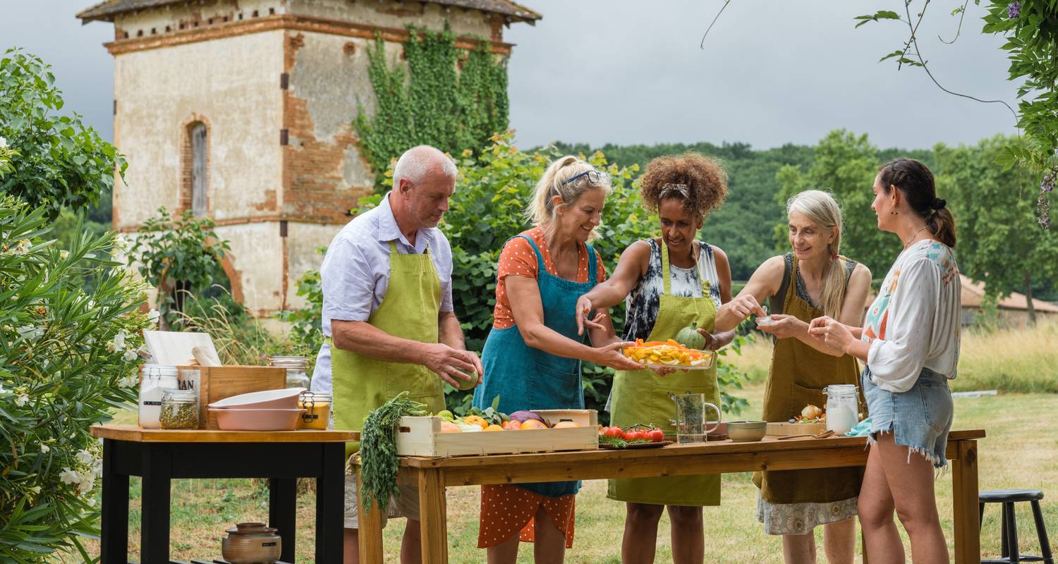 Iconic France 2027 - 21 Days (30 destinations)