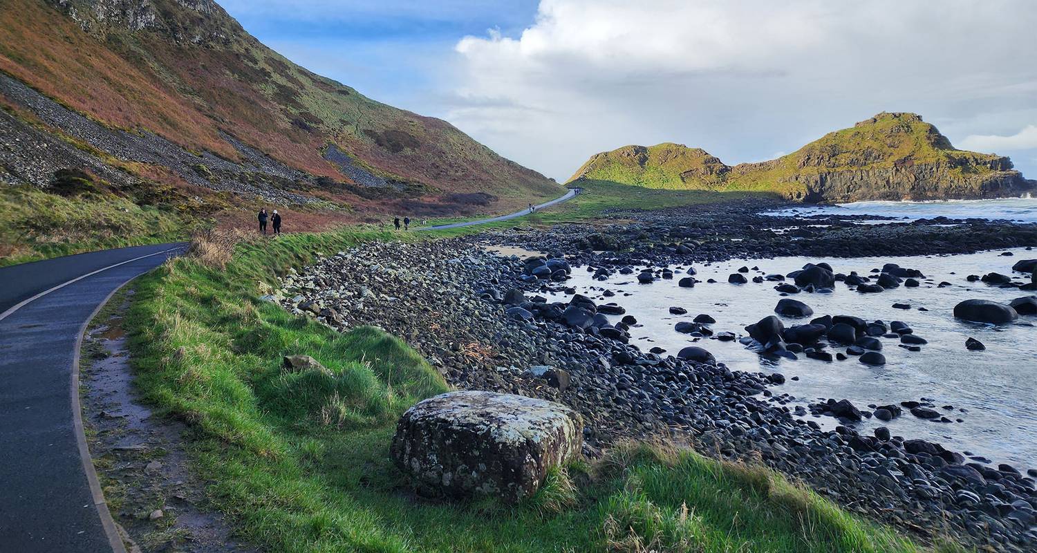 Ireland: Shamrocks & Singalongs