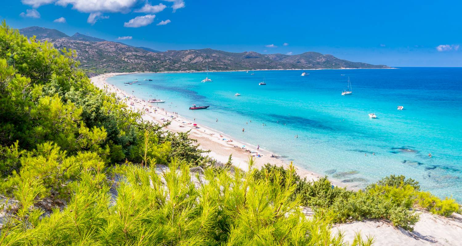 Hiking on the pink granite coast of Brittany (5 days)