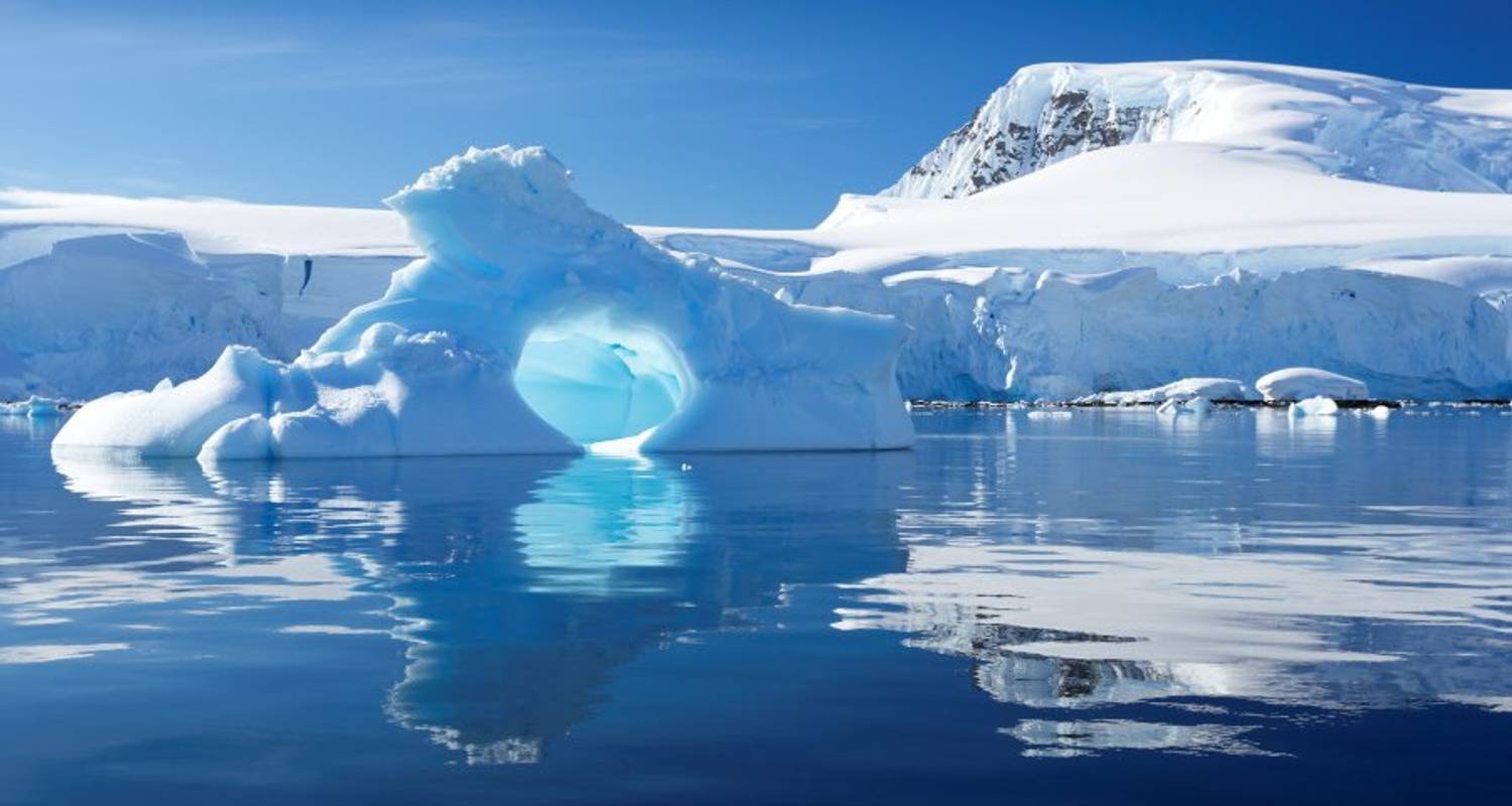 Classic Antarctica - M/V Ocean Albatros (from Ushuaia to South Shetland Islands) - Explore!