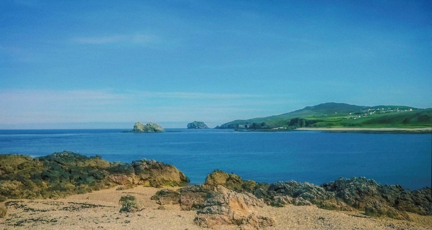 New Ireland Province Cultural, Island & Adventure Tour (9 Days)