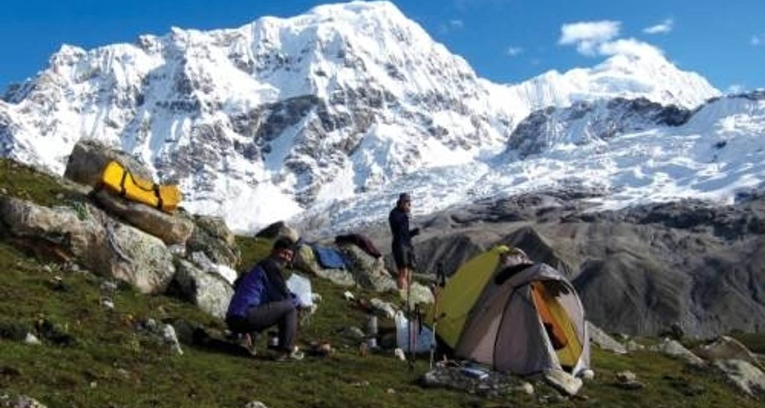 GHT Langtang via Tilman Pas - World Expeditions