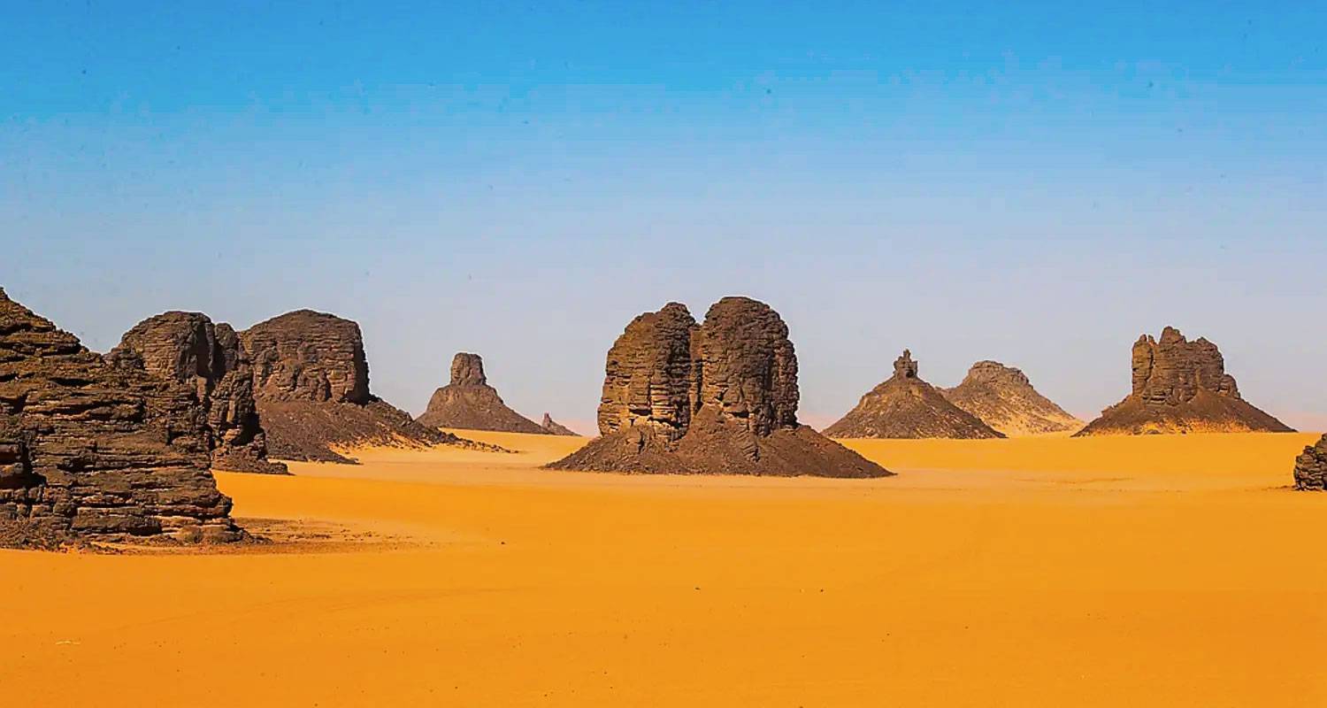 Customized 9-Day Algeria In-depth Sahara Desert Adventure, Private