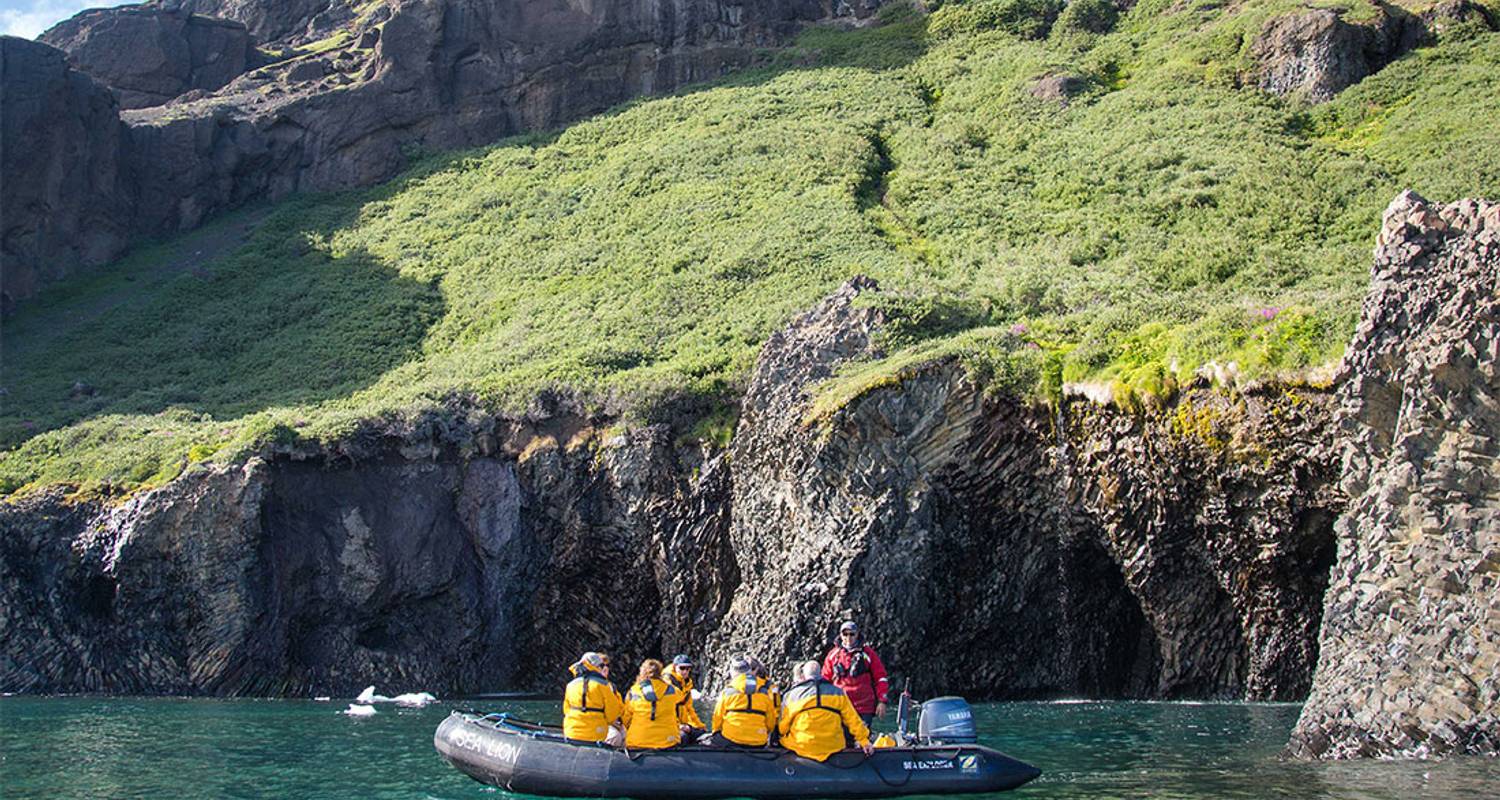 Odyssée des glaces du Groenland occidental : Glaciers et icebergs - Intrepid Travel