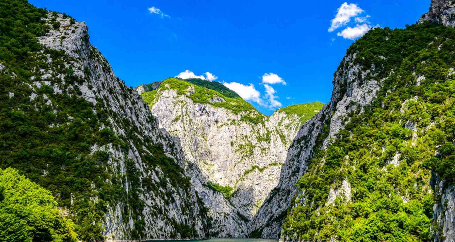2 Weeks Backpacking Albania Itinerary in 2024