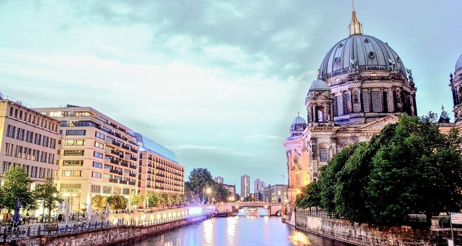 Cycle sur le sentier du mur de Berlin - UTracks