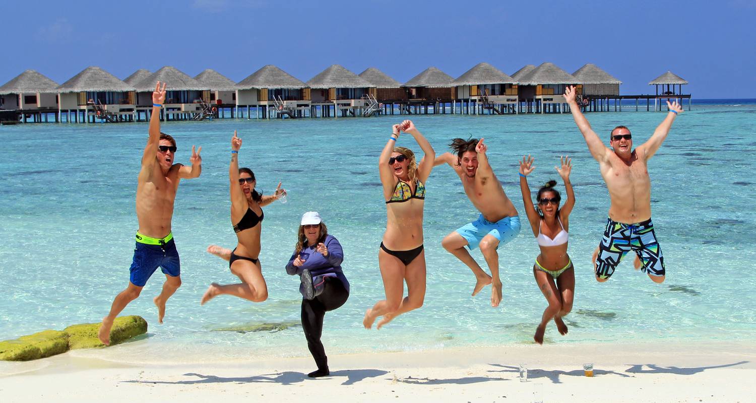Maldives:  1 week tour!  Maafushi + Fulidhoo + Island Hopping - BeachLife Tours