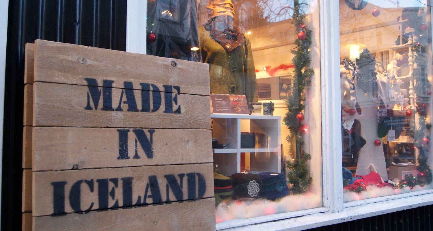 5 Days New Year's Northern Lights Adventure