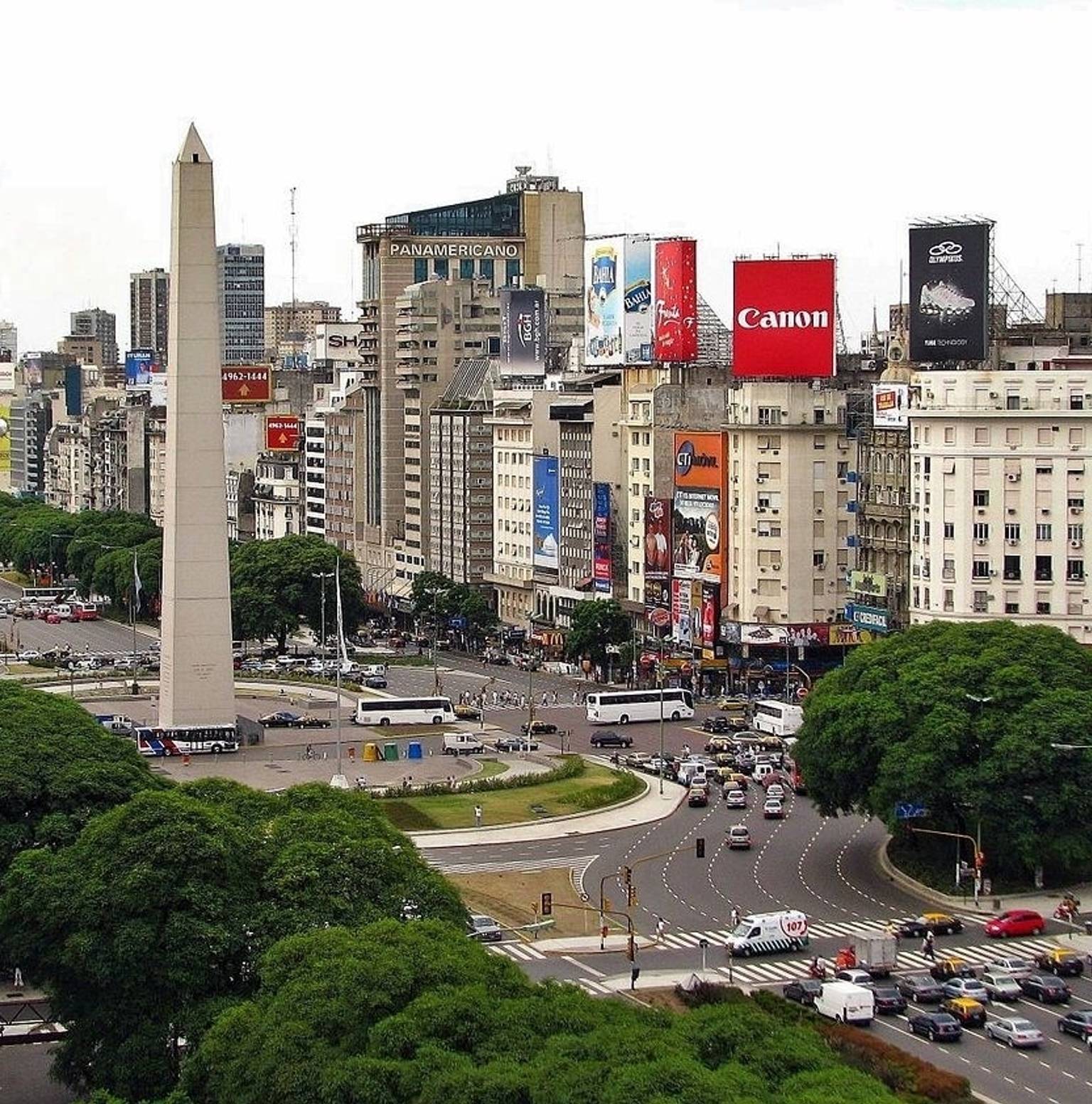 Transfer in Airport or Bus Station in Buenos Aires — Buenos Aires