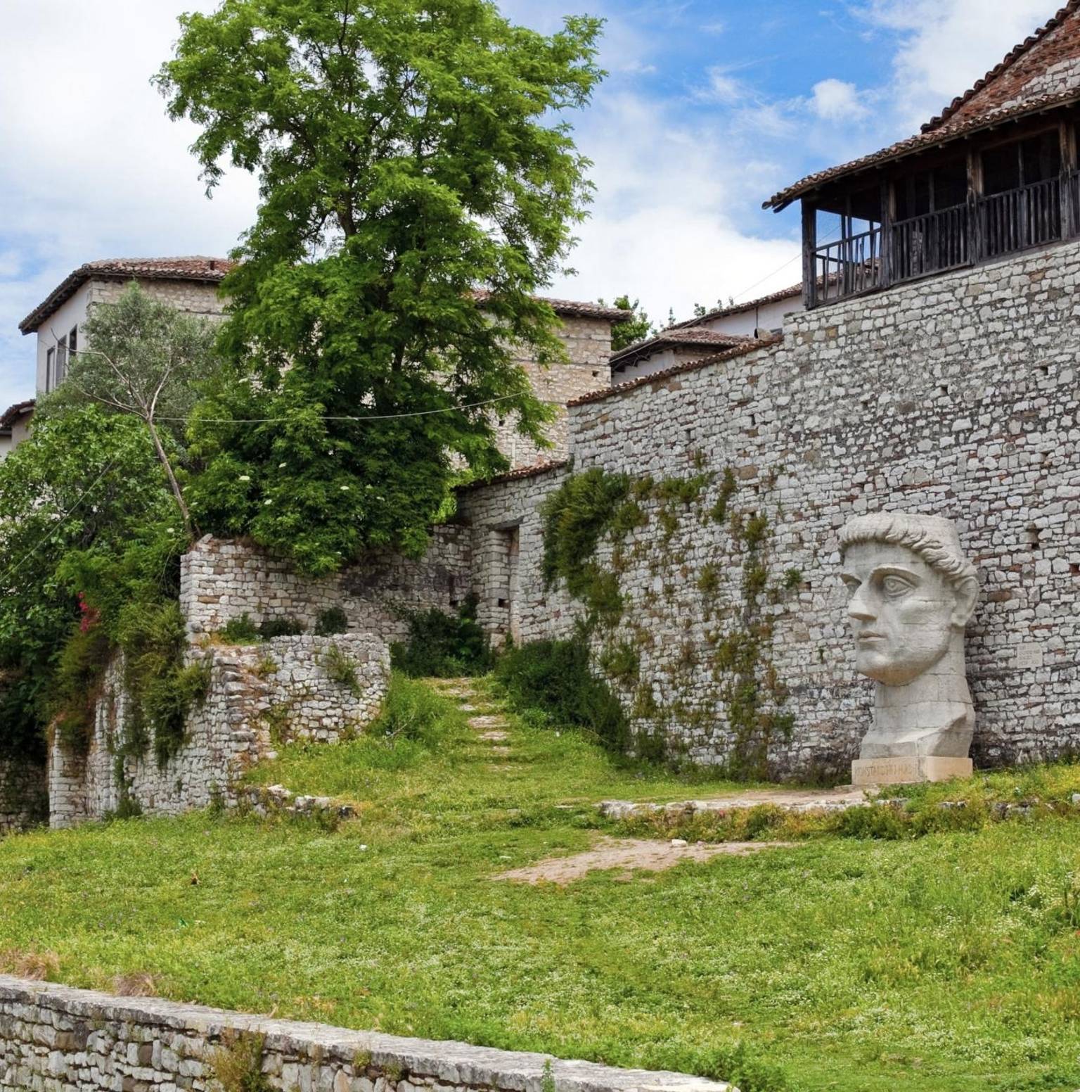 Shkoder- Berat — Berat