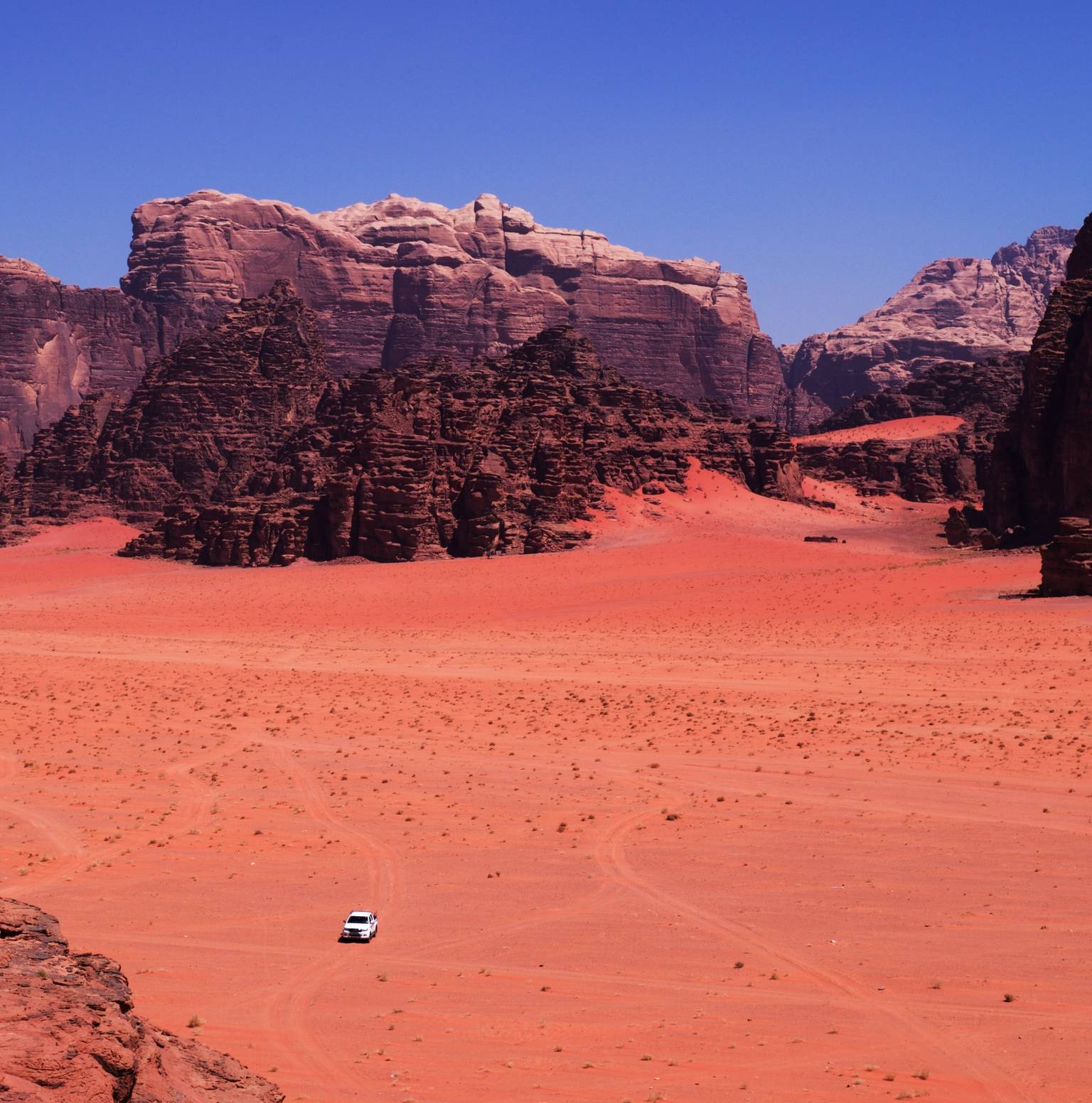Flight to Amman & Hotel Check-In — Cairo