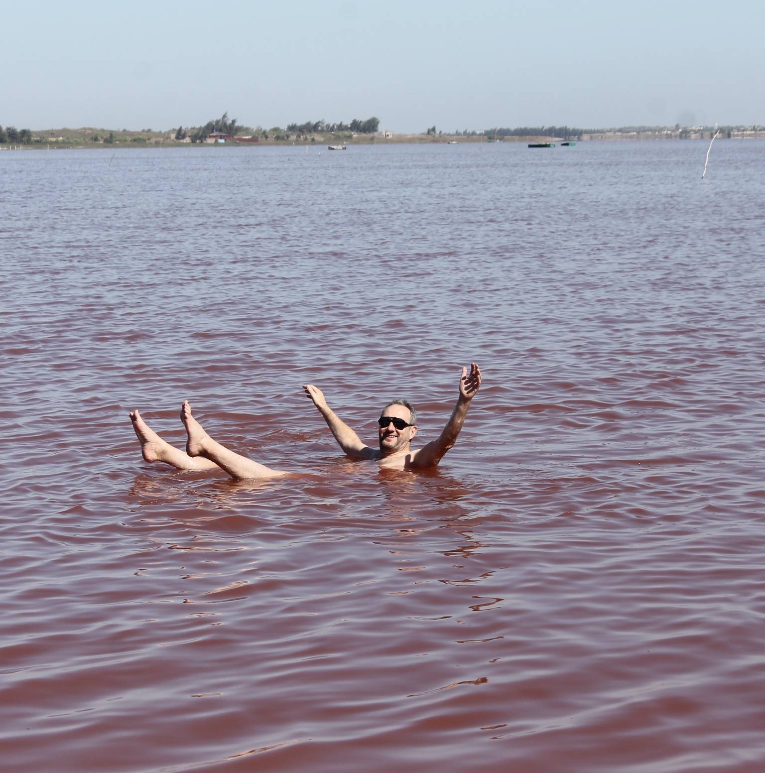 DAKAR – PINK LAKE – ST LOUIS — Dakar