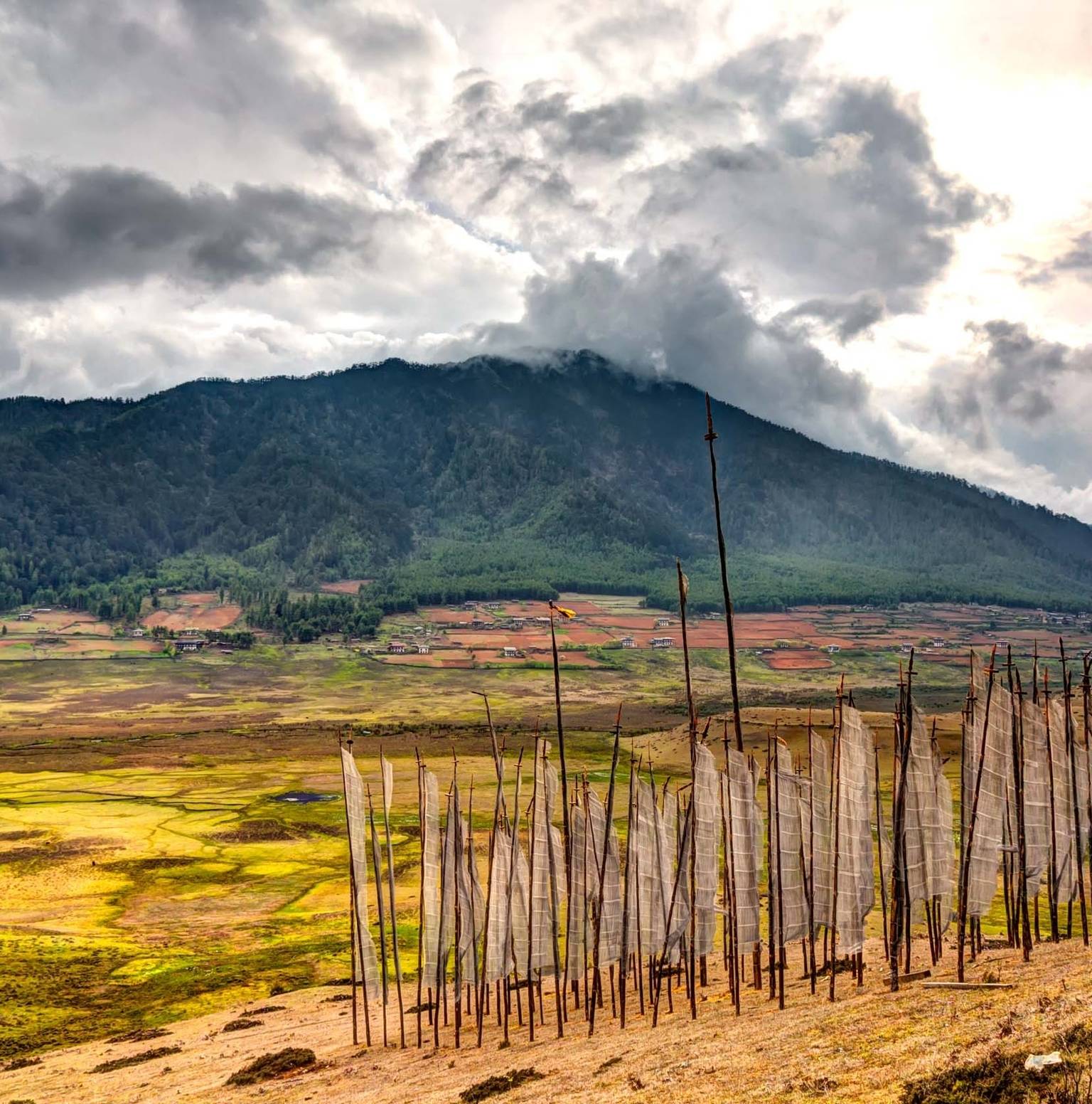 Thimphu - Punakha (75 Kms / 2.30 Hrs) — Thimphu