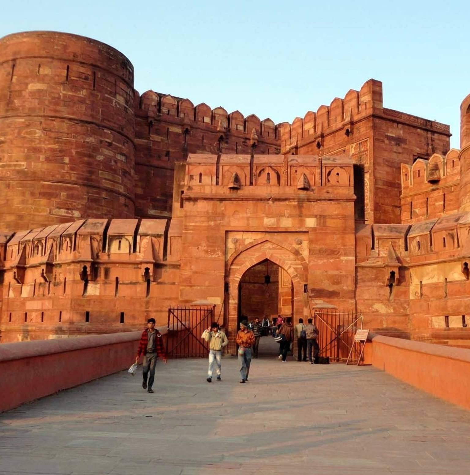 Delhi to Agra — Agra