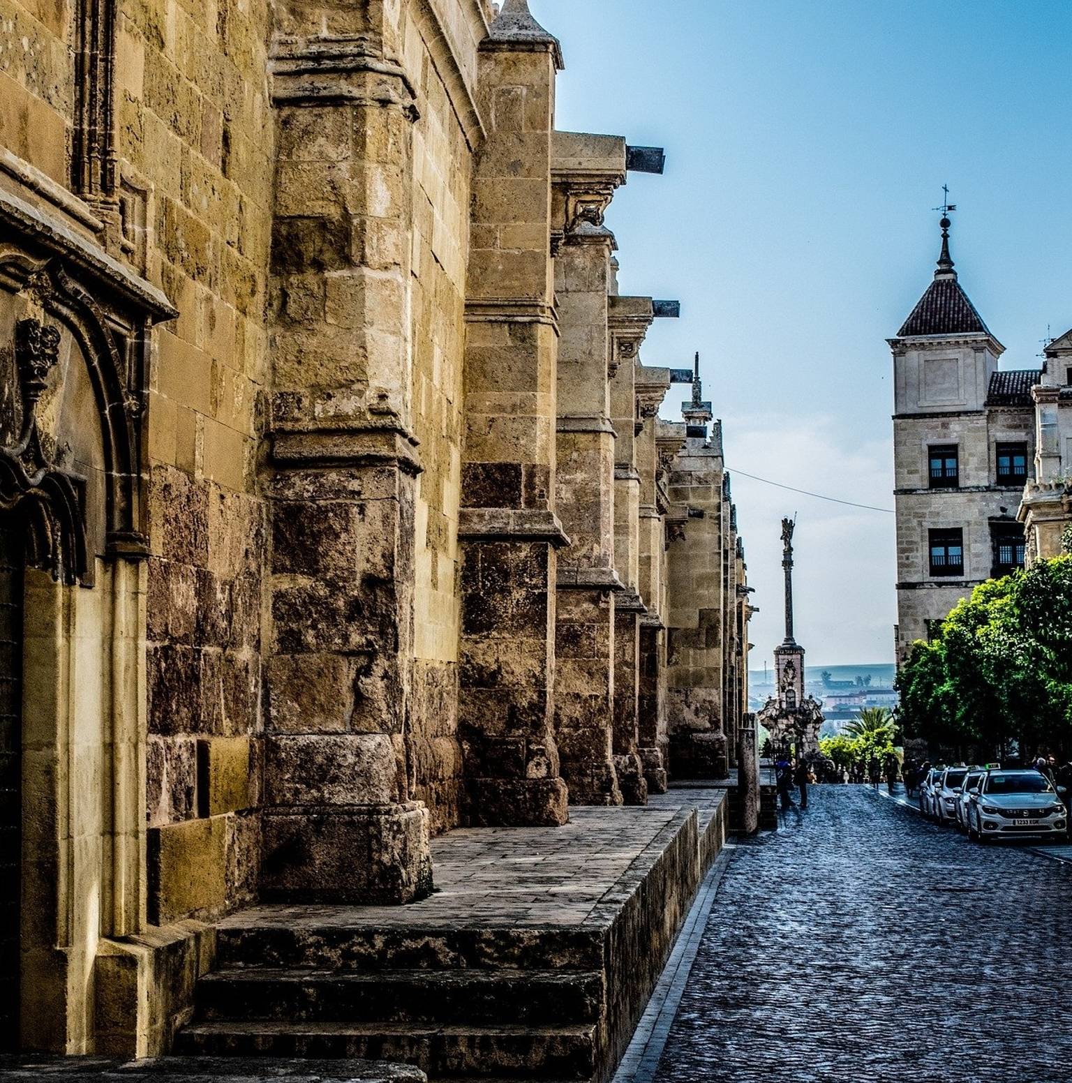 SEVILLA-CORDOBA — Seville