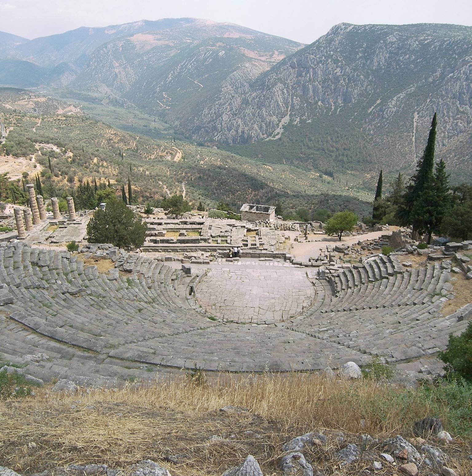 Delphi - Amphissa - Lamia - Trikala - Kalambaka — Delphi