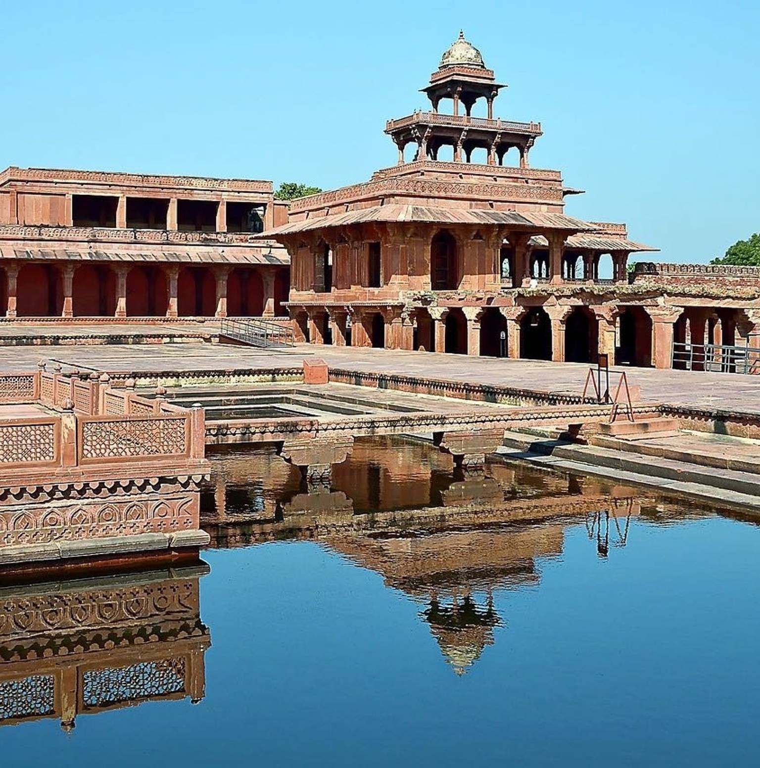 Agra - Fatehpur Sikri - Ranthambore (300 Kms / 5.30 Hrs) — Agra