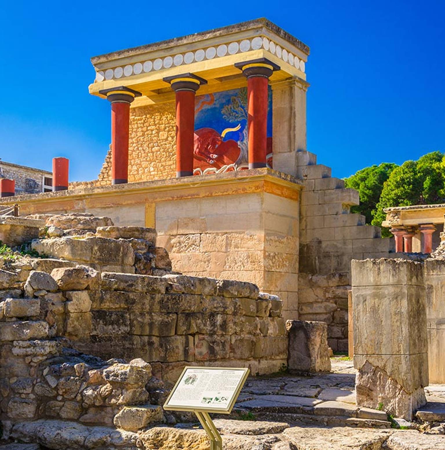 Heraklion to Knossos — Knossos