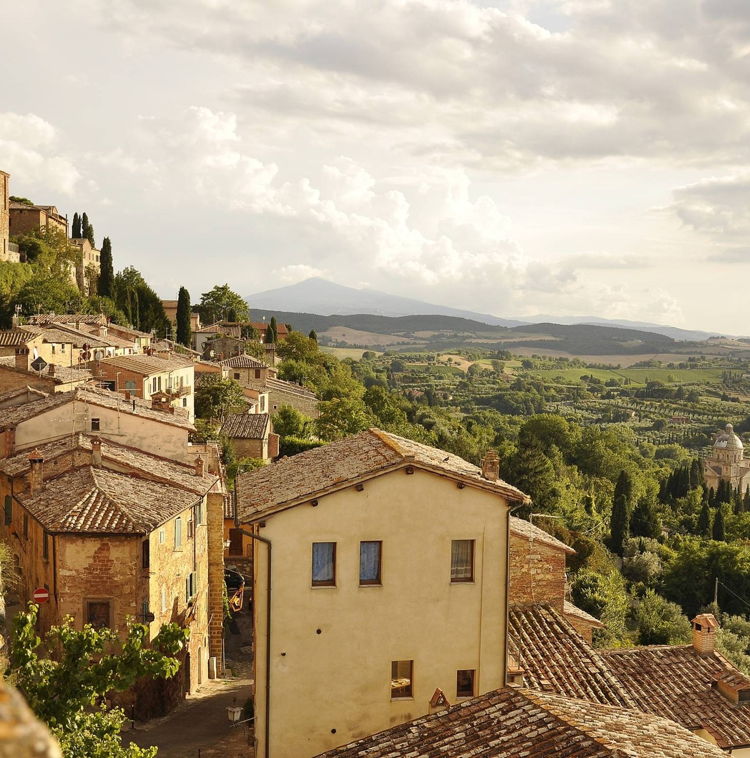 Venice - Charming Tuscany Wine Region - Montepulciano - Rome — Venice