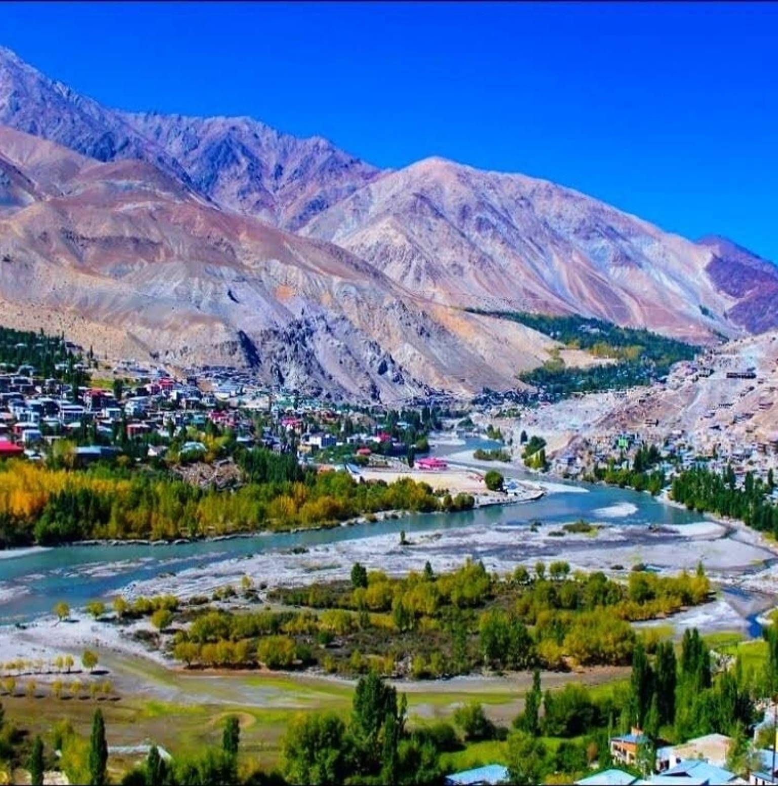Srinagar - Sonmarg - Kargil (205 kms) — Srinagar