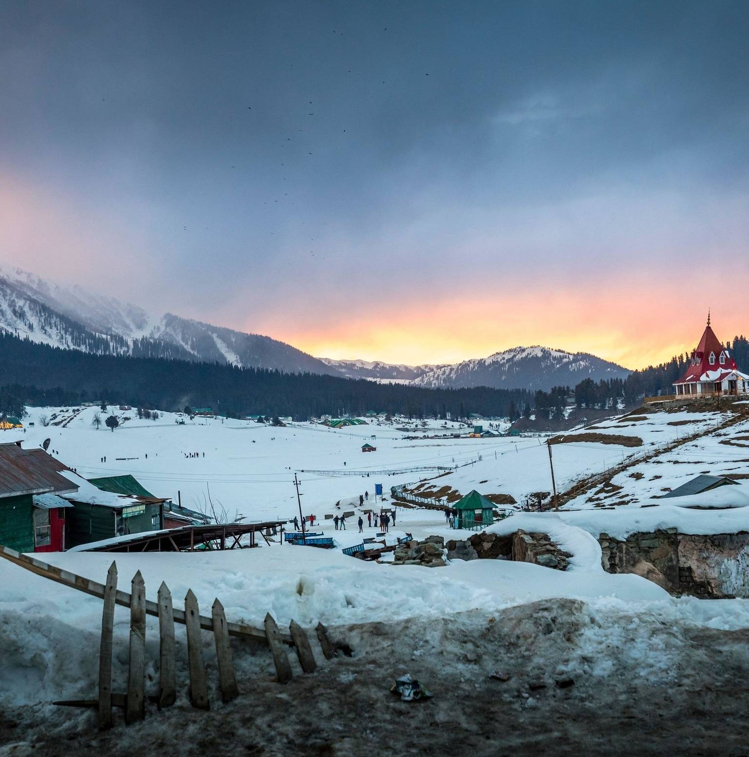 Gulmarg Excursion (112 kms) — Gulmarg