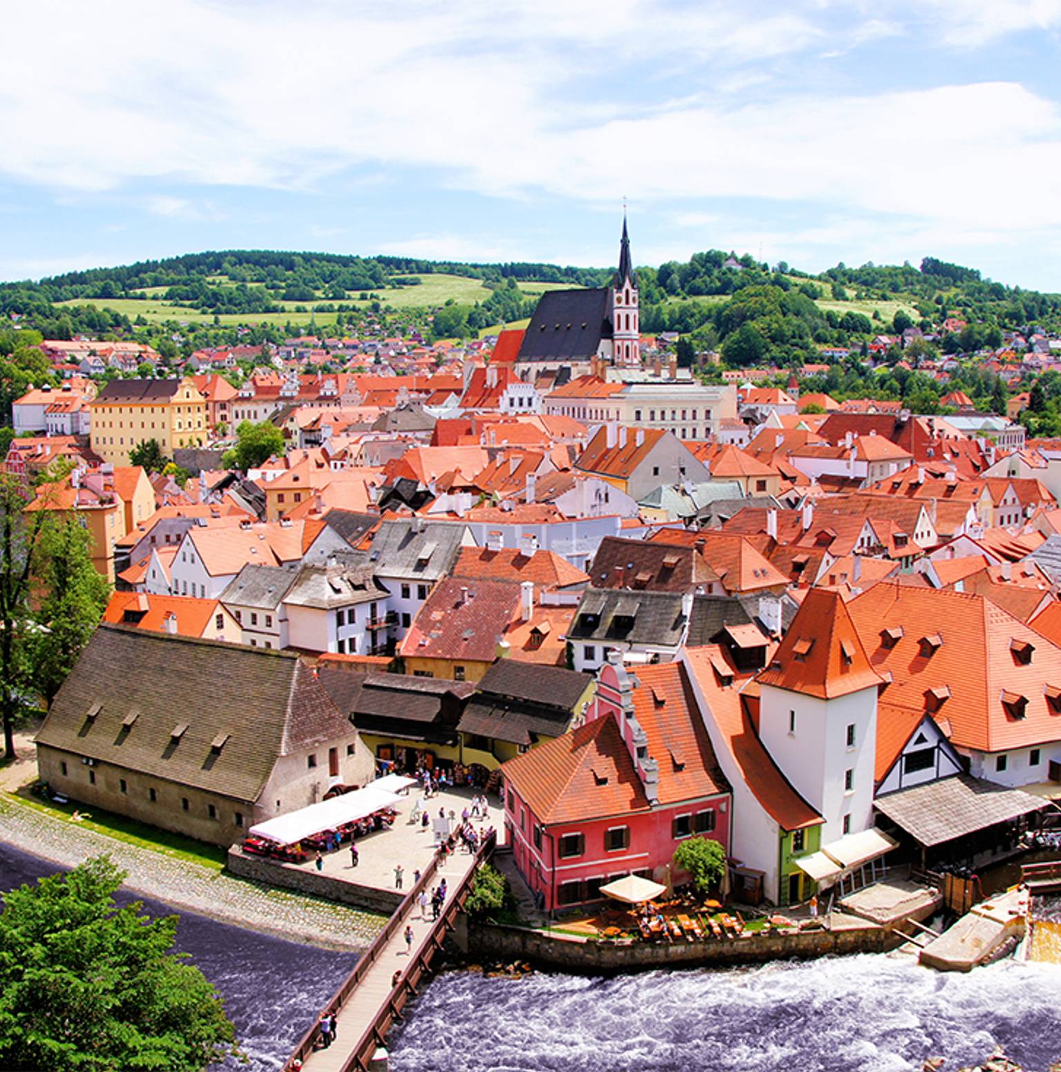 Cesky Krumlov — Prague