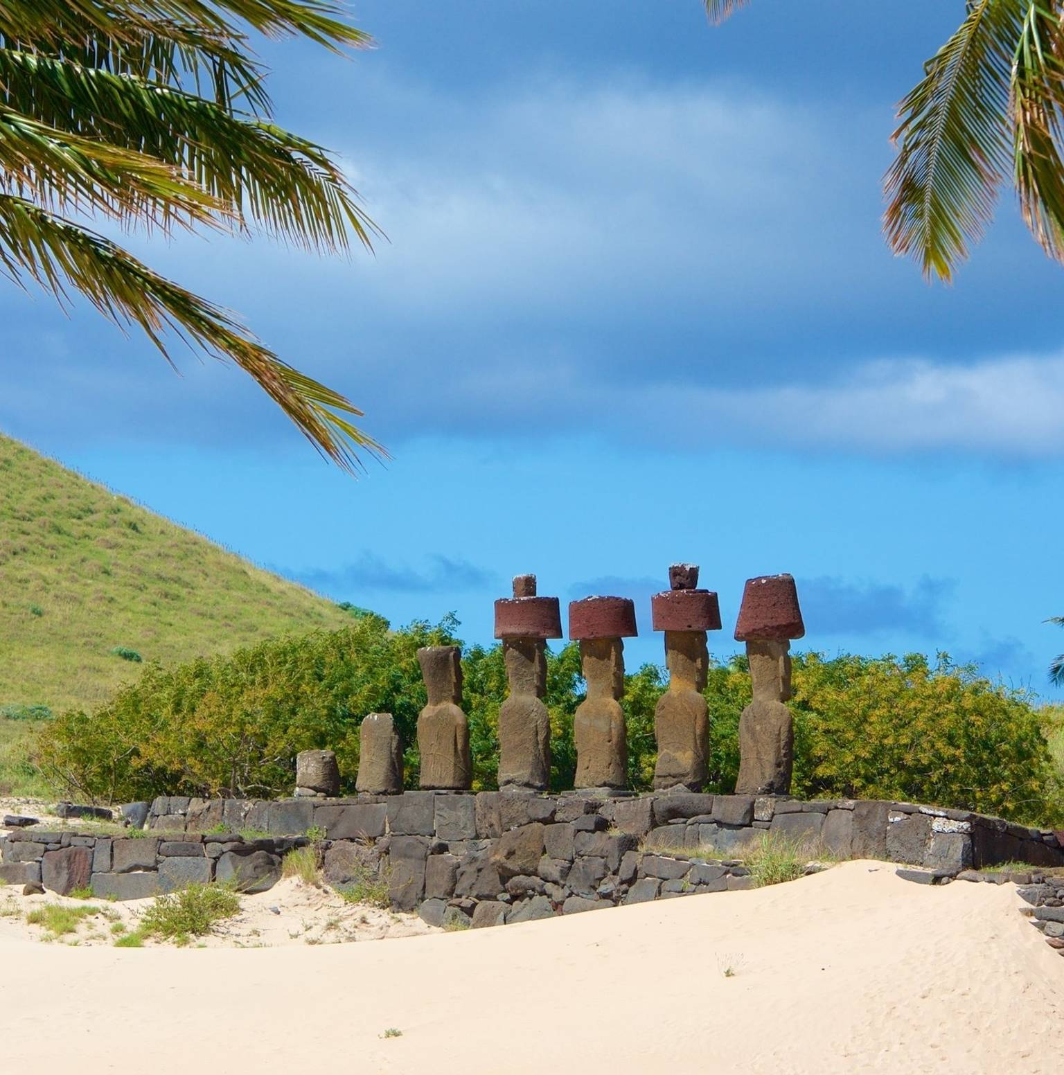 Relax at the Anakena Beach! — Anakena