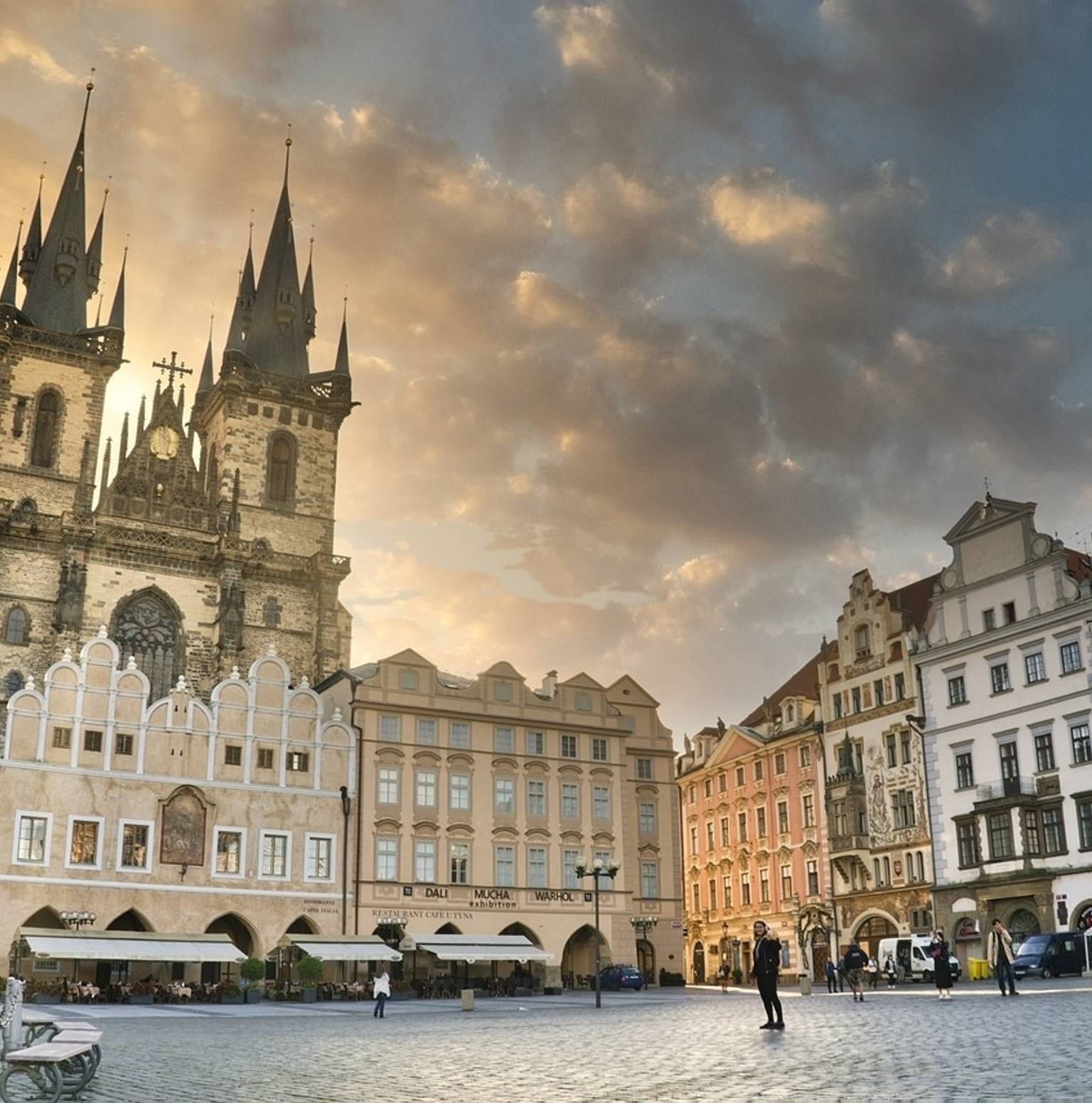 Travel by Train from Munich to Prague — Munich