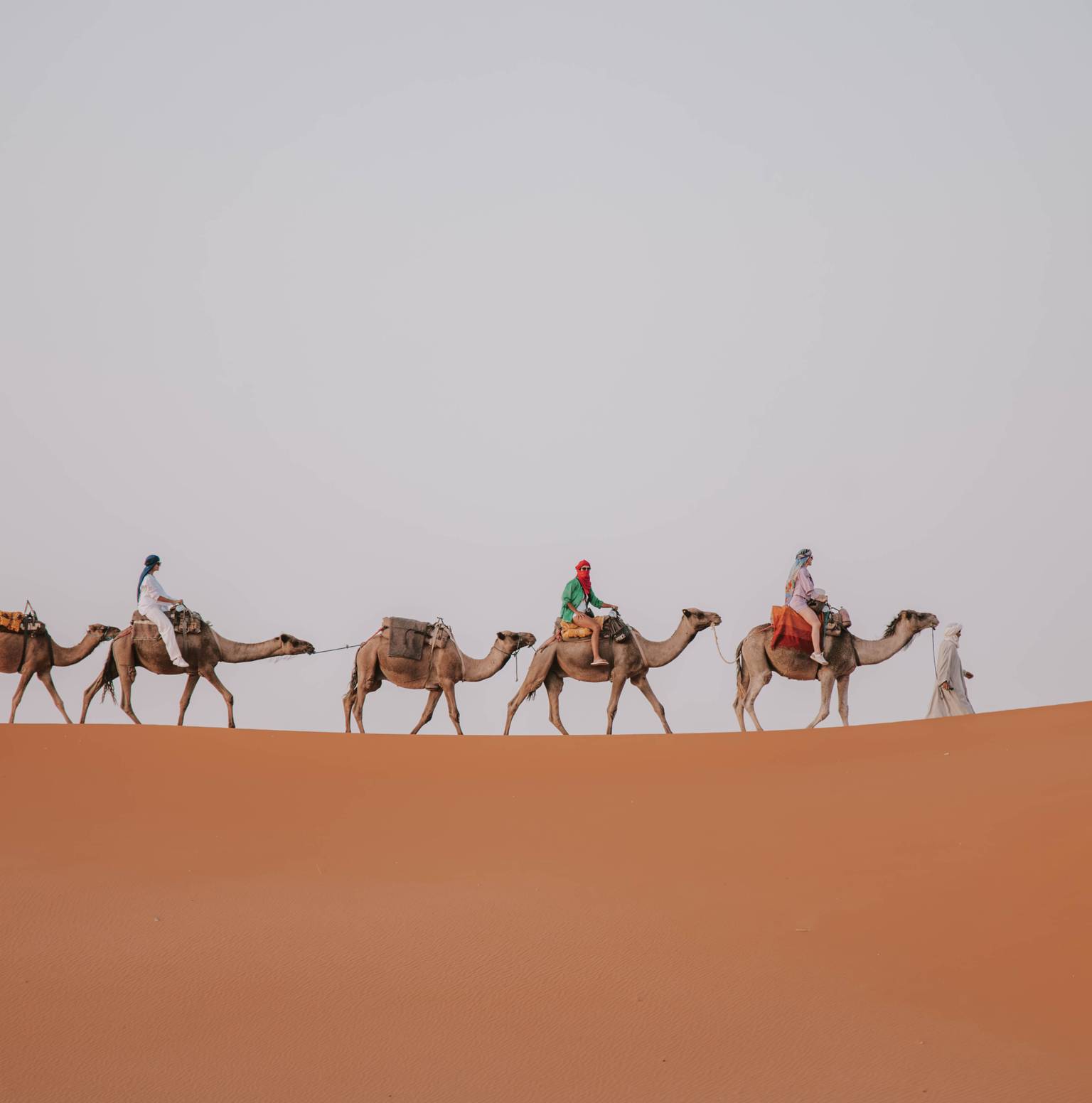 FES - IFRANE - MIDELT - ZIZ OASIS - MERZOUGA DESERT — Merzouga