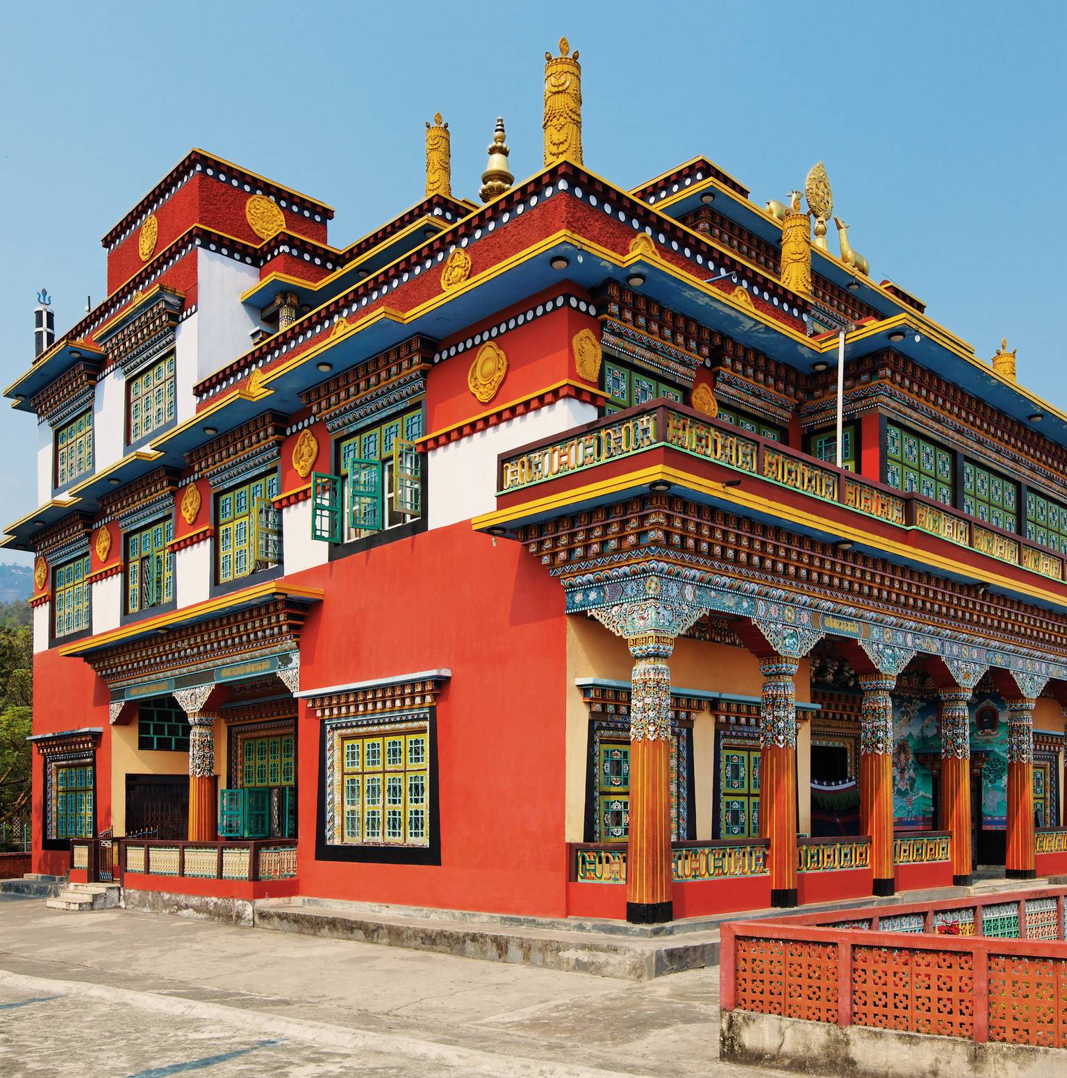 Bhaktapur to Pharping (1B, 1L, 1D) — Bhaktapur