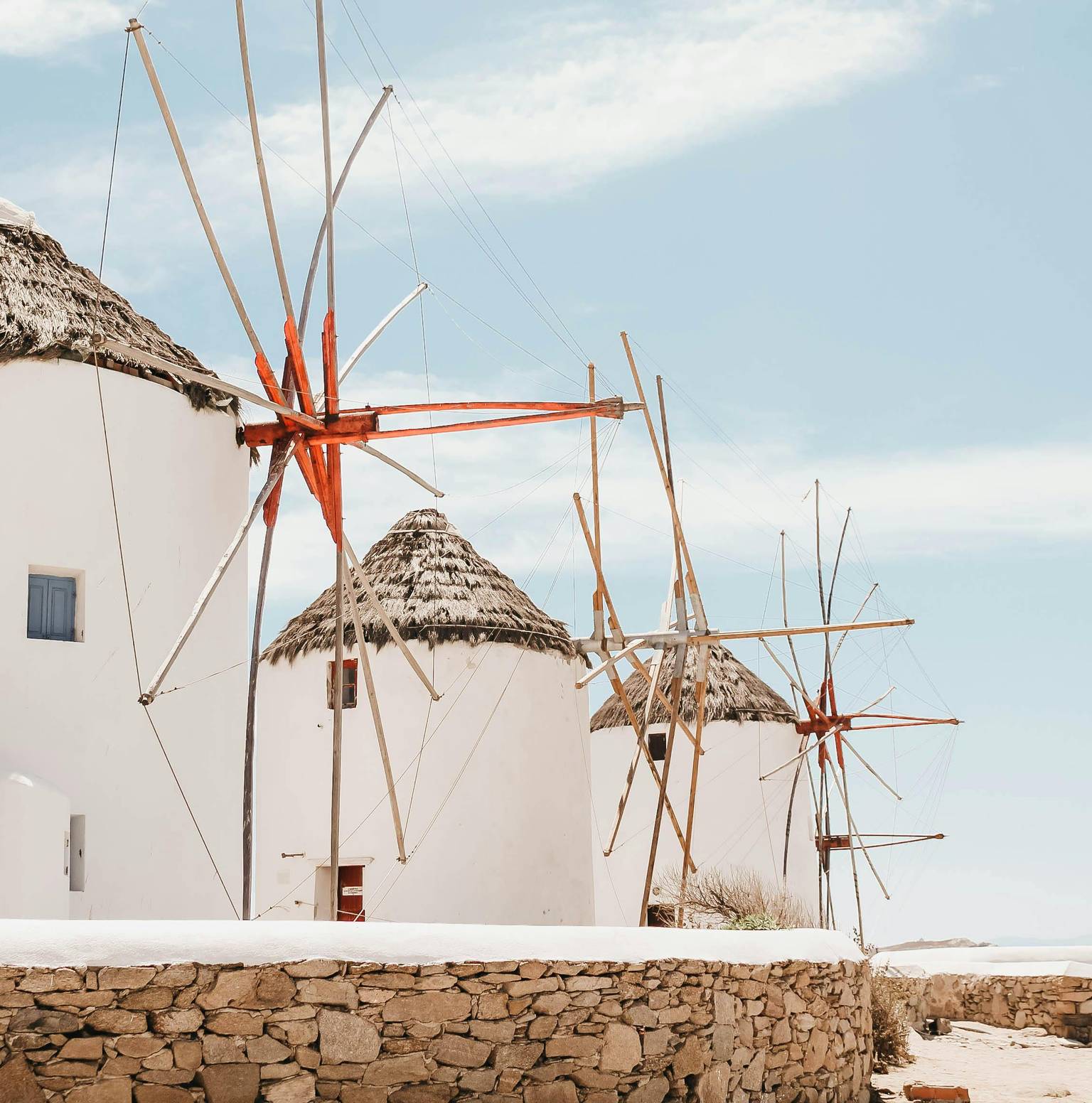 Ferry and Transfers from Athens to the island of Santorini — Athens