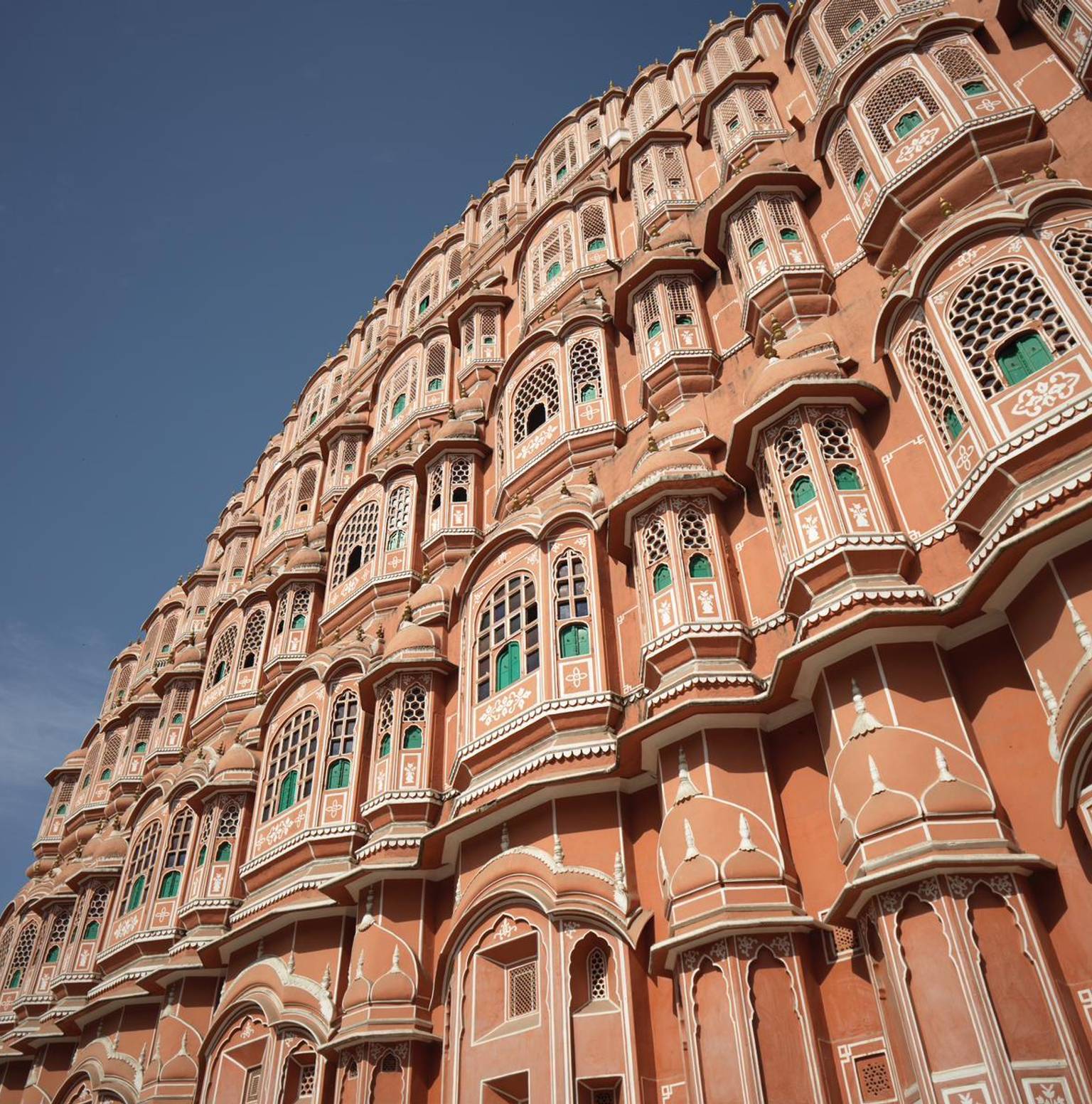 Drive from Pushkar to Jaipur (143 kms) — Pushkar