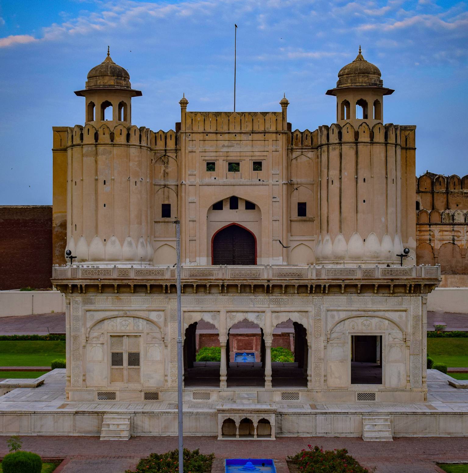 Multan to Lahore — Multan