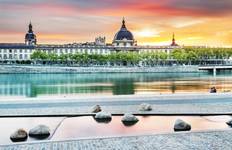 Circuit Tous les sites incontournables du Rhône entre Lyon, la Provence et la Camargue avec un dîner au restaurant Abbaye de Collonges de Paul Bocuse - OFFERT (including Vienne)