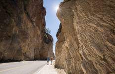 Explore the Canadian Rockies: 5-Day Banff, Columbia Icefield, Yoho & Kootenay National Parks Tour from Calgary Tour