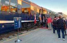Circuit 6 jours de voyage à travers les nuages en Rocky Mountaineer - Vacances de luxe en train dans les Rocheuses canadiennes à partir de Calgary