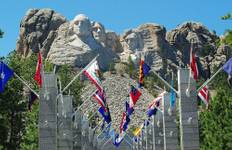 Circuito Enfoque en Dakota del Sur con el Monte Rushmore y las Badlands (2027)