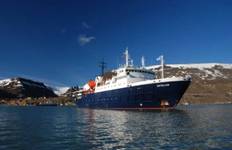 Spitzbergen - North-East-Greece - Iceland: Northern Lights, Inuit and Long Hikes Tour