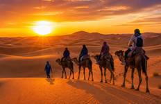 Circuit Au départ de Marrakech : Circuit de 6 jours dans le désert du Sahara à Merzouga, promenade à dos de chameau, coucher de soleil et campement de luxe