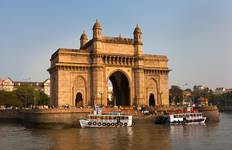 Circuito Crucero y tren: El sagrado Ganges y el Maharajas’ Express (2028, de Calcuta a Nueva Delhi)
