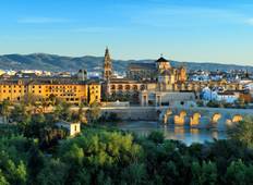 Andalusia: Tradition, Gastronomy and Flamenco Tour